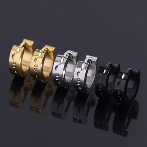 Boucles d'Oreilles Créoles Huggie en Acier Inoxydable Minimalistes pour Femmes Hommes Or Argent Noir Lune Gravée Bijoux de Mode Géométriques