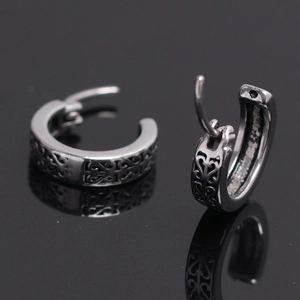 Men's stainless steel hoop earrings with vintage geometric patterns and snap closure