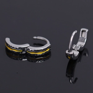 Boucles d'oreilles anneaux en acier inoxydable pour hommes avec rayure émail jaune