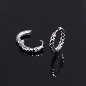 Minimalist Twisted Rope Copper Hoop Earrings For Men Women Personalized Silver Plated Huggie Earrings Retro Texture Jewelry