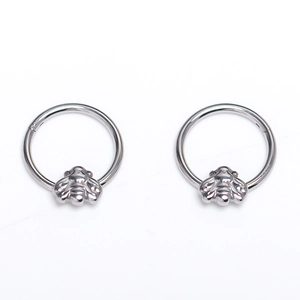 Boucles d'oreilles créoles en acier inoxydable poli avec breloque abeille pour couple