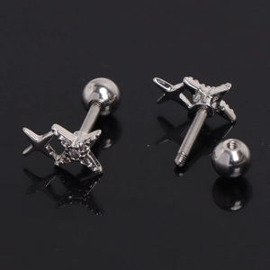 Silver star cartilage earring set with sparkling zircon stones and screw-back ball closure