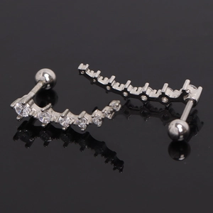S925 silver curved ear crawlers with sparkling white zircon stones in a gradient design
