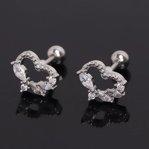 Stainless Steel Heart Stud Earring With Rhinestones Inlaid Fashion Accessory For Men Women Minimalist Style High Polish Luster Daily Wear