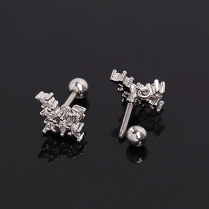 Boucles d'oreilles étoiles argentées avec cristaux marquise et fermoir à vis sécurisé