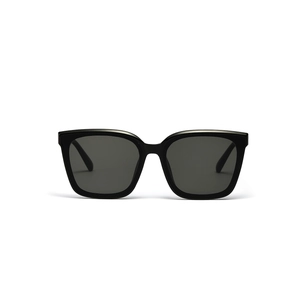 Classic black square frame sunglasses for men with dark grey lenses and vintage rivet design