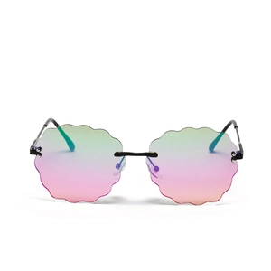 Cloud-shaped rimless sunglasses with gradient lenses and stylish slim black temples