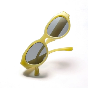Retro oval cat eye sunglasses in cream beige frame with dark grey lenses for unisex