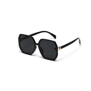 Vintage Oversized Polygon Sunglasses For Women Men PC Frame AC Lens Fashion Rivet Decor Outdoor UV400 Sunshade Eyewear