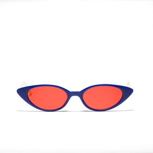 Lunettes de soleil œil-de-chat rétro avec monture bleu foncé et verres rouges vifs