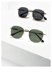 Square thin frame sunglasses in gold metal with black and dark green lenses, model SS0887