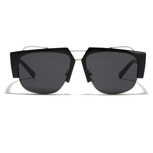 Lunettes de soleil géométriques carrées avec monture noire et double pont argenté
