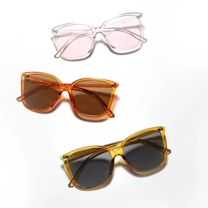 Y2K Oversized Square Sunglasses For Women Men Fashion Trendy Transparent Frame UV400 Protection Millennium Style Sunglasses