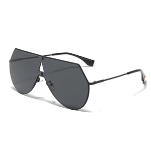 Occhiali da sole aviator monopezzo neri con sottili stanghette in metallo nero