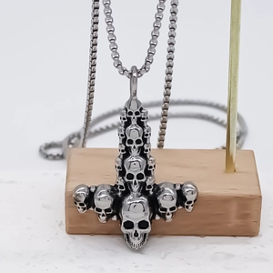Gothic punk skull stack pendant necklace in stainless steel with vintage box chain