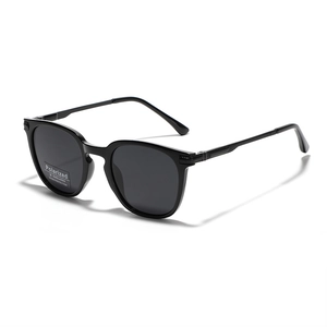 Classic black TR90 polarized sunglasses with UV400 protection and semi-metal frame