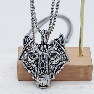 Punk style silver wolf head necklace with Viking pattern on a chunky box chain