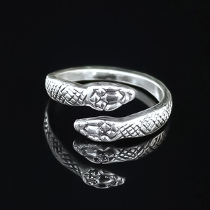 Vintage Punk Double Head Snake Open Ring For Men Women Adjustable Alloy Silver Color Snake Scale Texture Jewelry Finger Ring
