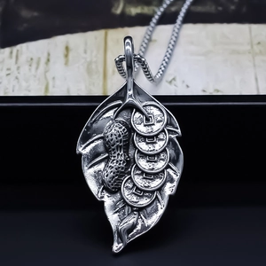 Vintage Alloy Leaf Peanut Ancient Coins Pendant Necklace Korean Style Unisex Pastoral Jewelry For Daily Decoration Accessory