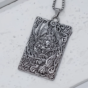 Classic Chinese mythical beast totem engraved square pendant necklace for street fashion