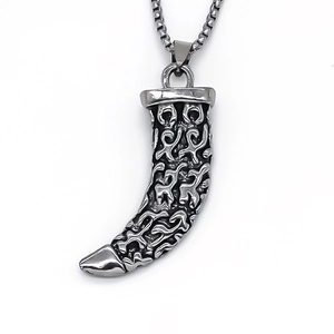 Retro relief ox horn pendant necklace with embossed details and stainless steel box chain