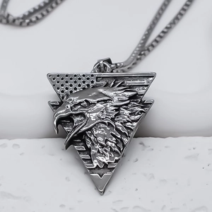 Collier pour homme avec pendentif aigle en relief et motif drapeau américain vintage
