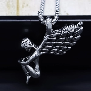 Collier Pendentif Ailes d'Ange Vintage en Alliage Rétro Punk Gothique Ange Assis Couleur Argent Bijoux Hommes Femmes