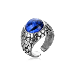 Retro hip-hop ring featuring a large blue hawk eye stone and aged alloy dragon scale texture