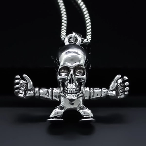 Collier Pendentif Personnage Squelette en Alliage Punk Collier avec Charme Humanoïde Crane Gothique pour Hommes Femmes Bijoux Hip Hop