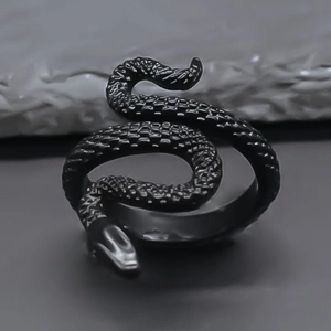 Retro Punk Gothic Snake Wrap Ring For Women Men Alloy Black Silver Electroplated Scale Texture Adjustable Fashion Jewelry Finger Ring