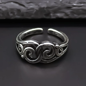 Vintage Alloy Scroll Pattern Open Ring For Men Women Retro Silver Color Distressed Adjustable Finger Ring Gothic Jewelry
