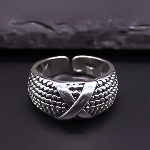 Vintage Alloy X Shape Cross Open Ring Personalized Retro Scale Texture Adjustable Finger Ring For Unisex Daily Jewelry