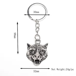 Tiger head keychain in vintage silver alloy with dimensions 30mm ring and 98mm total length