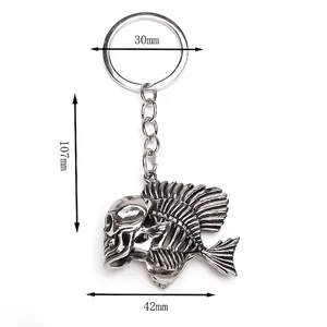 Punk skeleton fish keychain in vintage silver metal with size and 33g weight specs
