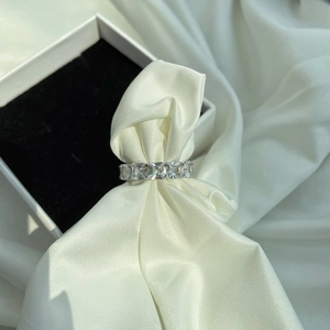 Sparkling S925 sterling silver ring with square cut cubic zirconia stones in claw setting