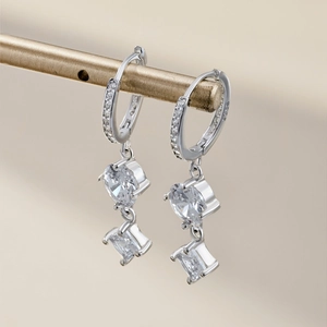 Boucles d'oreilles pendantes en argent S925 avec zircons en forme de cœur et carrés