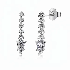 Boucles d'Oreilles Clous en Argent Sterling 925 avec Zirconia en Forme de Poire pour Femmes Élégantes Boucles d'Oreilles Goutte