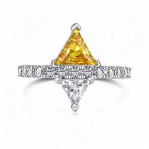 Élégante Bague en Argent Sterling 925 pour Femme Triangle Géométrique Zirconia Jaune Blanc Incrusté Bijoux de Luxe pour Fête de Mariage