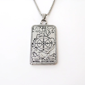 Collier avec pendentif tarot Roue de la Fortune vintage en argent oxydé pour hommes et femmes