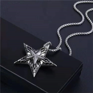 Retro Gothic Pentagram Pendant Necklace For Men Women Hip Hop Distressed Finish Embossed Star Alloy Jewelry Necklaces