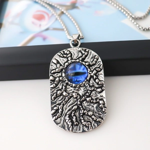 Collier punk pour hommes avec pendentif œil maléfique argenté et perle en résine bleue