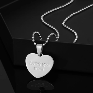 Collier Pendentif Coeur en Alliage Style Coréen Gravé Love You More Couleur Argent Minimaliste Chaîne Boîte Bijoux
