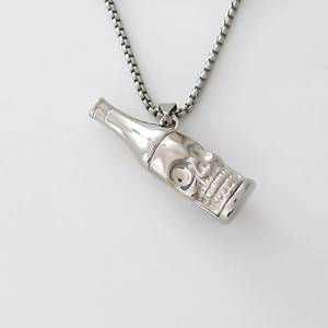Gothic punk skull bottle pendant necklace with high-gloss square box chain for men