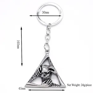 Porte-clés tête de mort vintage en métal, cadre triangle, longueur 103mm, argent