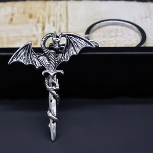 Porte-clés Pendentif Épée de Dragon Punk Rétro pour Hommes Femmes Épée de Dragon en Alliage d'Argent Gothique Porte-clés Ornement