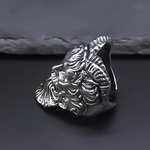 Vintage Pan priest relief ring in adjustable alloy for men with gothic figure engraving