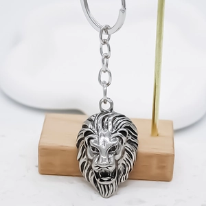 Silver lion head pendant keychain in geometric metal design for men bag accessories