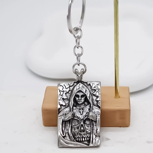 Gothic skull reaper keychain in vintage silver alloy for street style accessories
