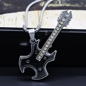 Collier avec Pendentif Guitare en Alliage Vintage et Strass Mode Rock Hip Hop Street Wear Bijoux Cadeau pour Homme Femme