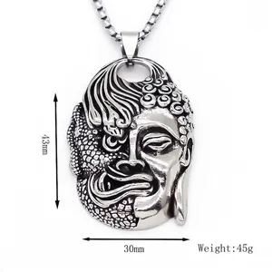 Collier vintage avec pendentif Bouddha et Démon, dimensions 43mm x 30mm, style rétro